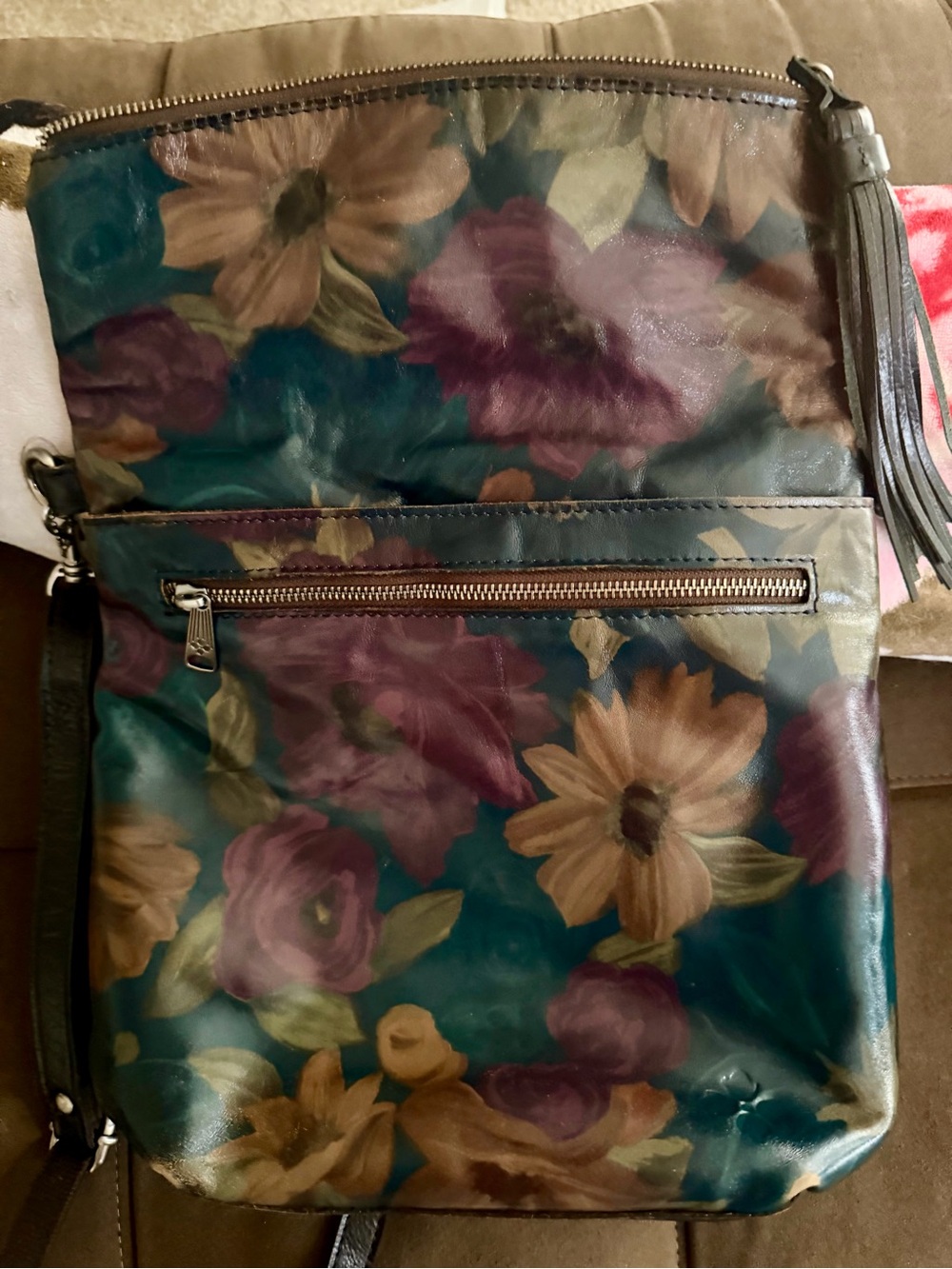 Patricia Nash Luzille Peruvian Painting Floral Leather Crossbody Bag /Backpack - Picture 3 of 15